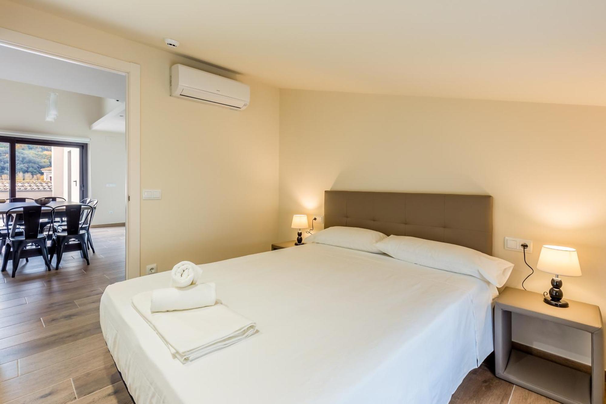 Can Cintet 3 Apartamento Con Terraza En Бесалу Экстерьер фото