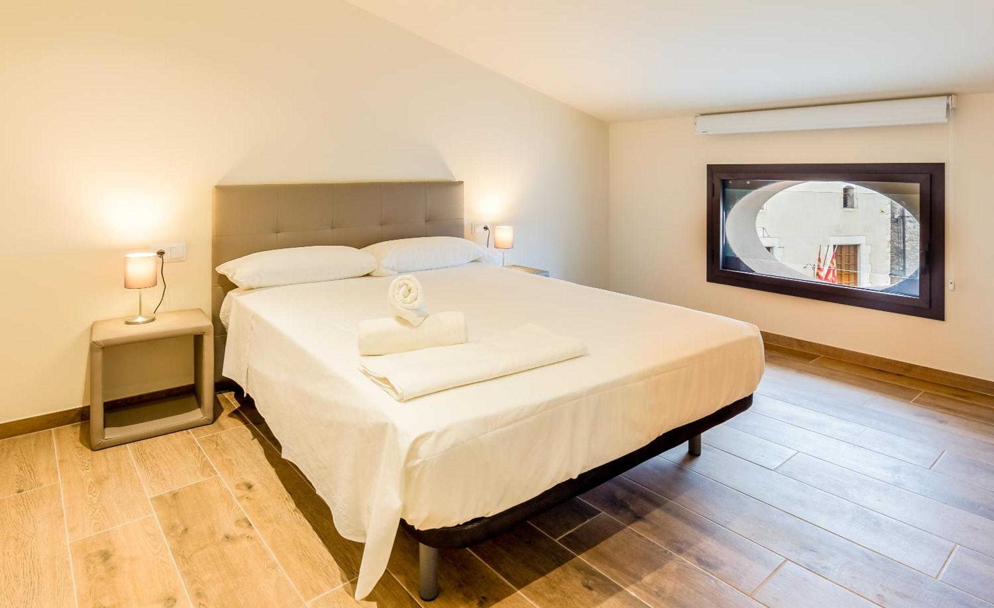 Can Cintet 3 Apartamento Con Terraza En Бесалу Экстерьер фото