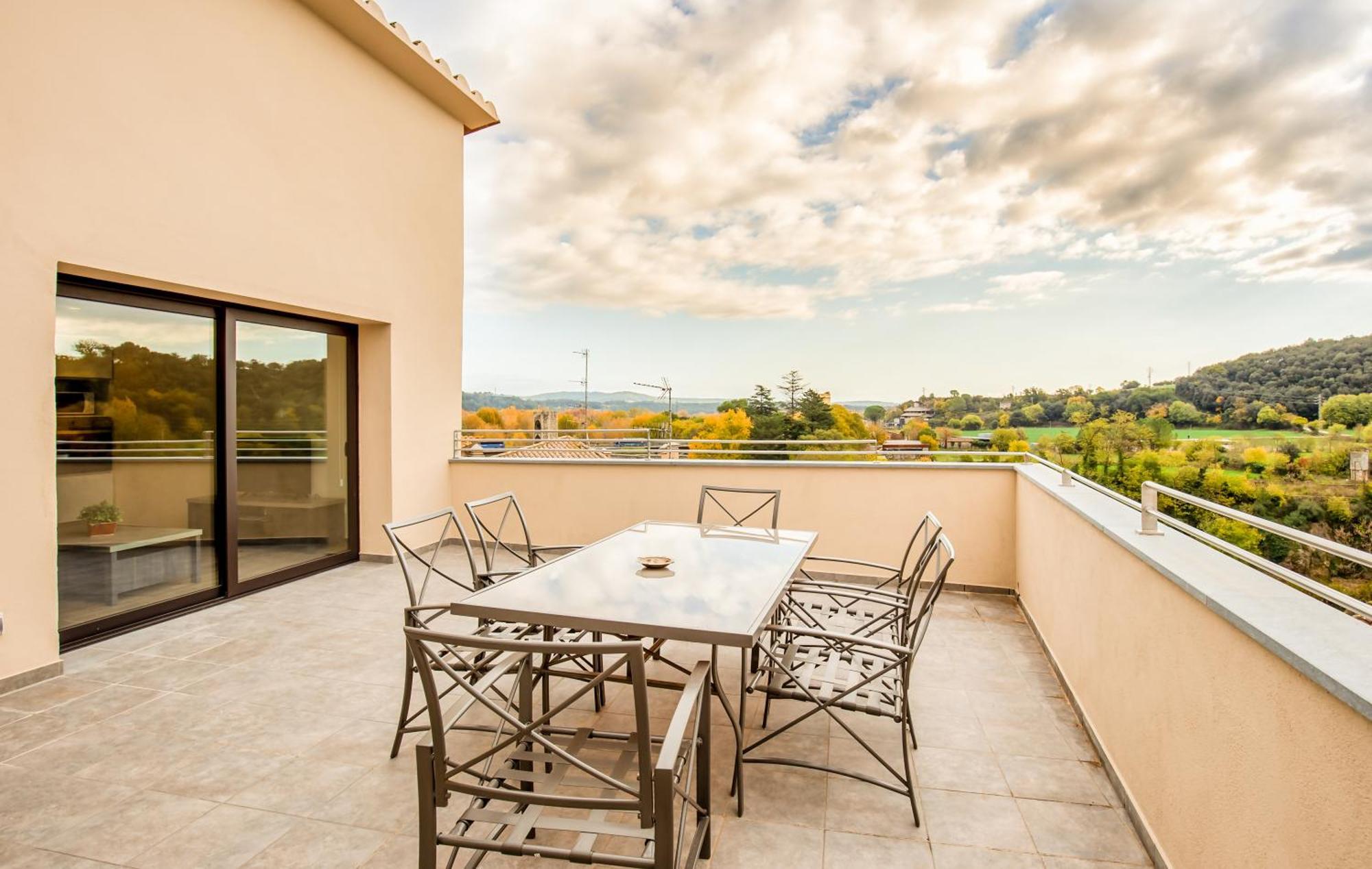 Can Cintet 3 Apartamento Con Terraza En Бесалу Экстерьер фото