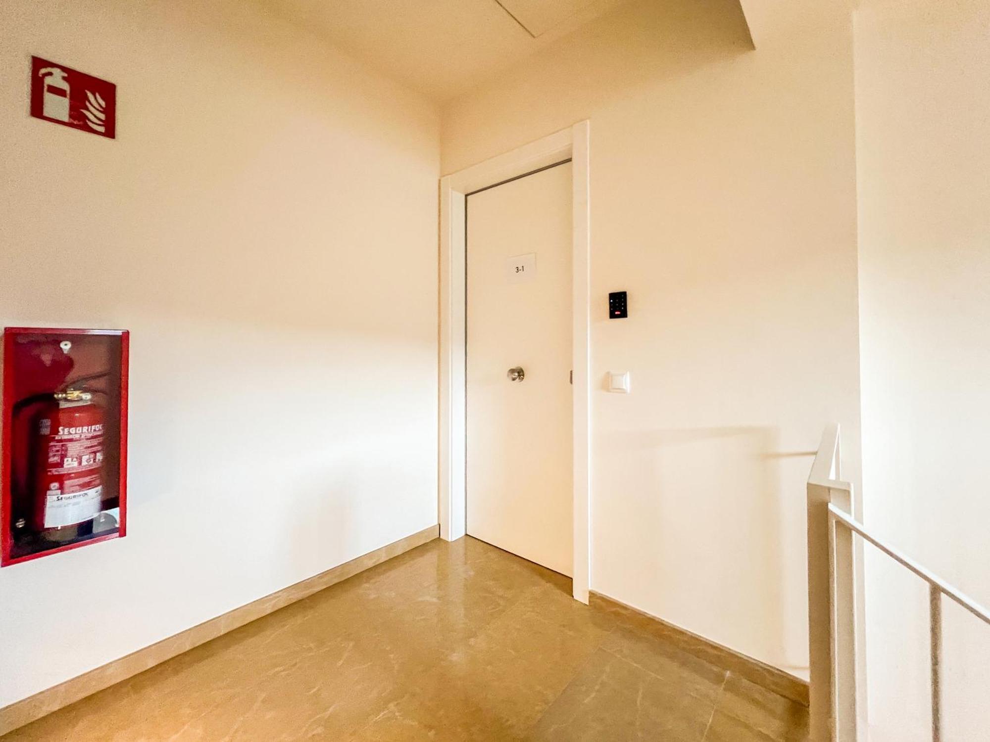Can Cintet 3 Apartamento Con Terraza En Бесалу Экстерьер фото