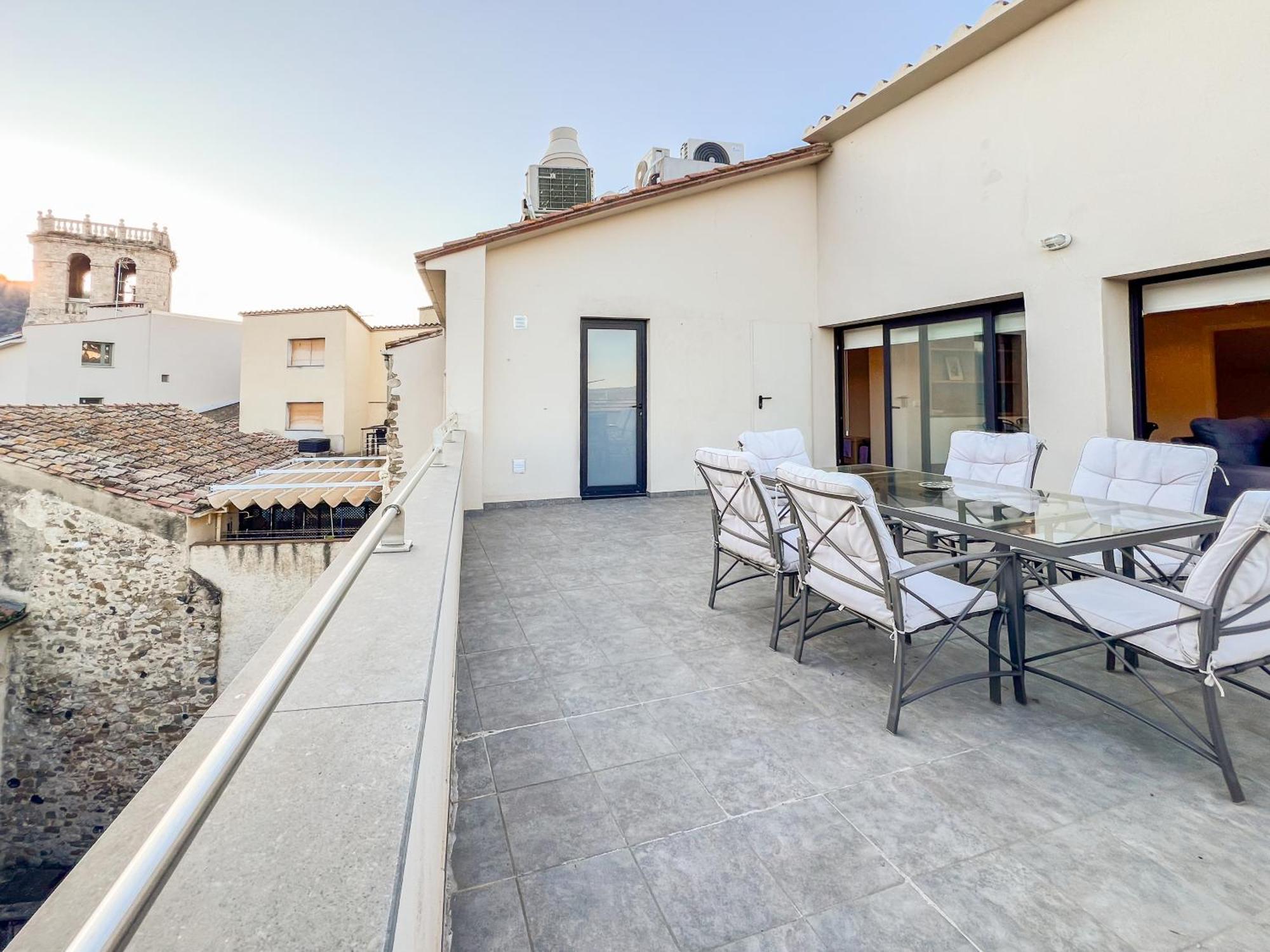 Can Cintet 3 Apartamento Con Terraza En Бесалу Экстерьер фото